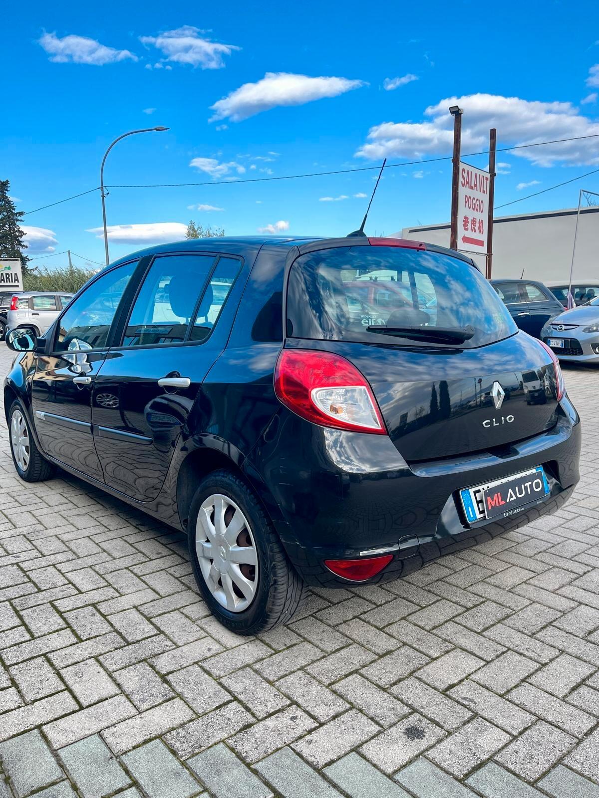 Renault Clio 1.2 5 porte (55kw) OK NEOPATENTATO