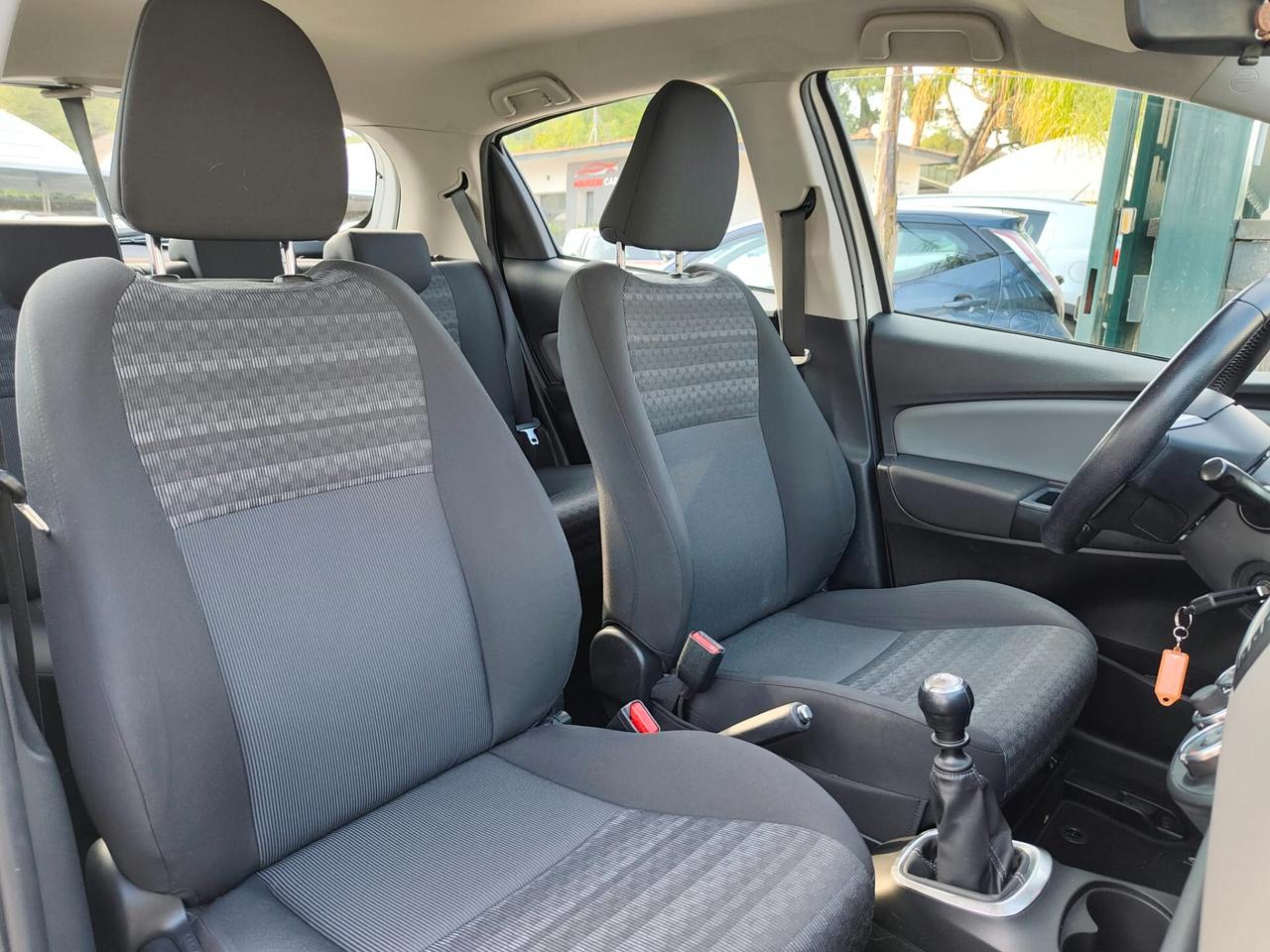 Toyota Yaris 1.4 D-4D 5 porte Active