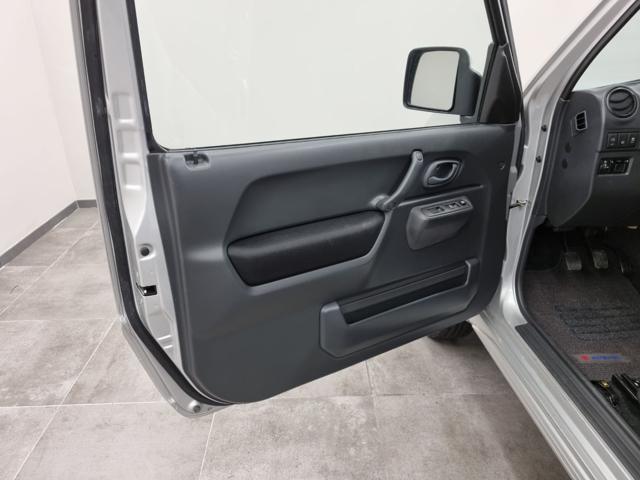 SUZUKI Jimny 1.3 4WD Evolution