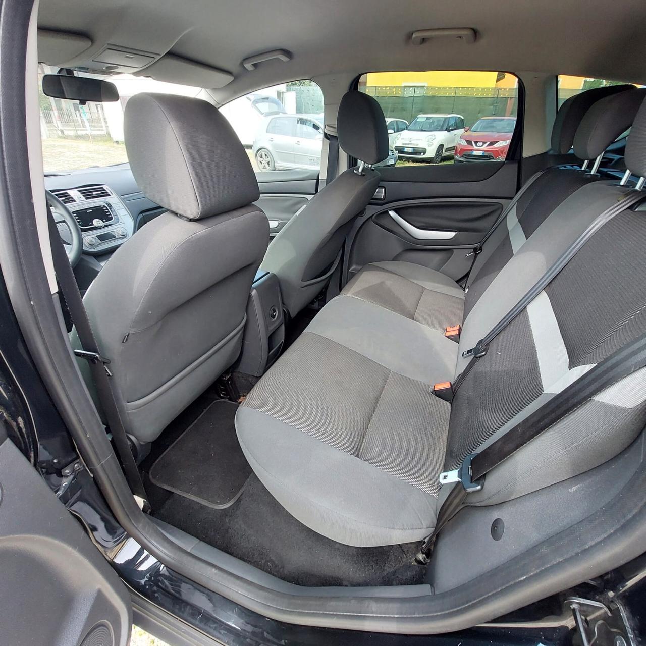 Ford Kuga 2.0 TDCi 140 CV 2WD Titanium DPF