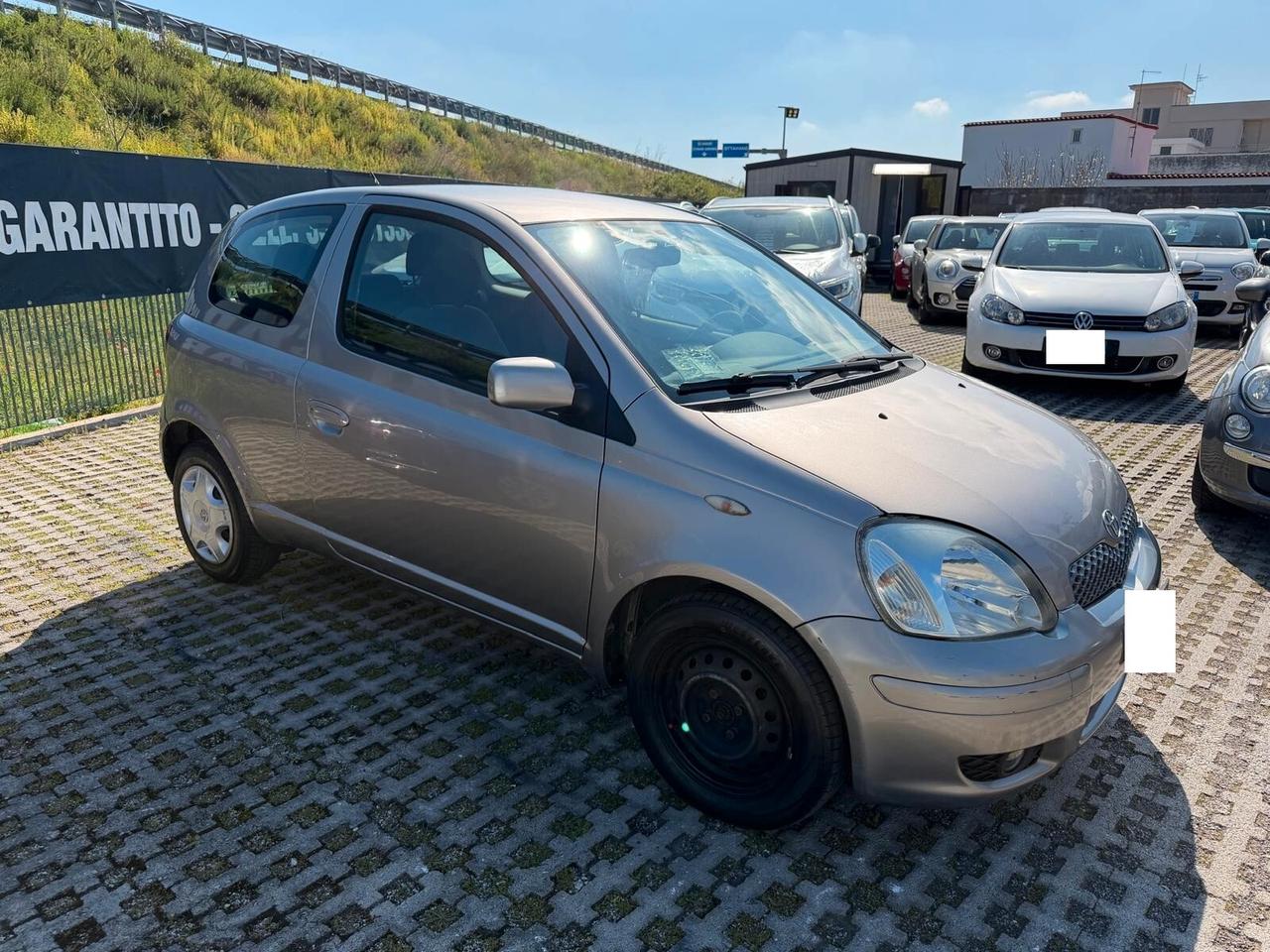 Toyota Yaris 1.4 tdi D-4D cat 3 porte Sol-2005