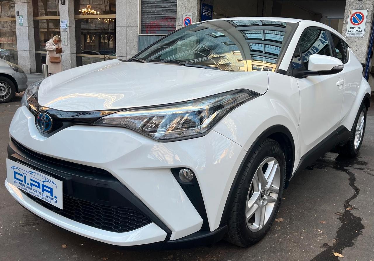 Toyota C-HR 1.8 Hybrid E-CVT Trend