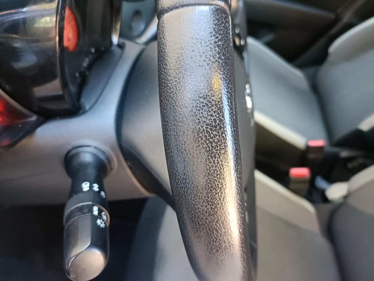 Toyota Aygo Connect 1.0 VVT-i 72 CV 5 porte x-play