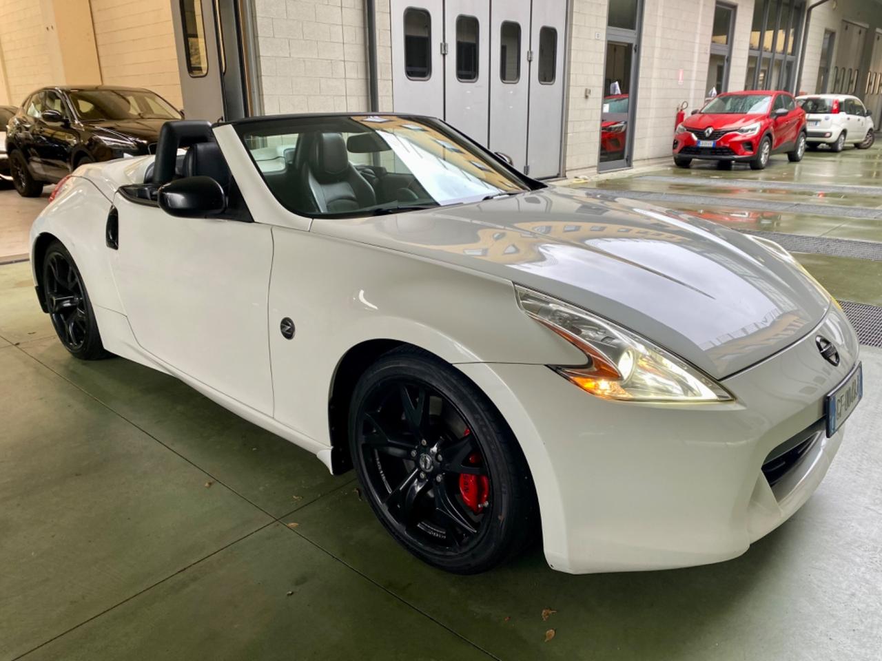 Nissan Z 370Z Roadster 3.7 V6 Lev 2