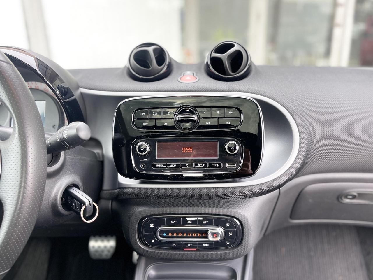 Smart ForTwo 1.0 Benzina 71CV E6 - 2016