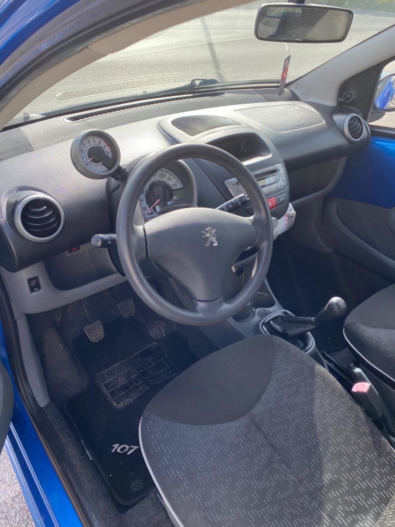 Peugeot 107 1.0 68CV 3p. Desir