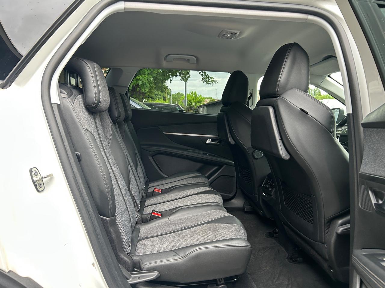 Peugeot 5008 BlueHDi 130 S&S EAT8 Allure
