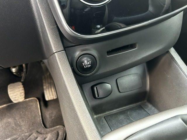 RENAULT Clio 900 TCe 12V 90CV "NEOPATENTATI-STUPENDA!!"