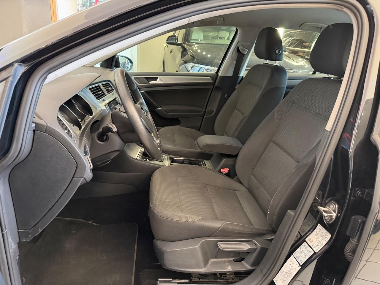 Golf 1.0 TSI 115 CV DSG 5p. Comfortline BlueMotion