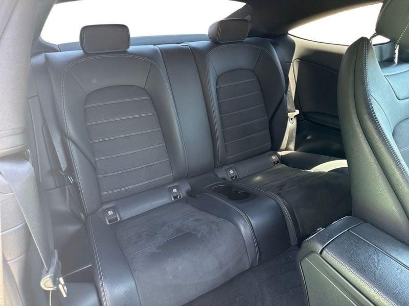 Mercedes-Benz Classe C Classe C-C205 2016 Coupe C Coupe 220 d Premium 4matic auto