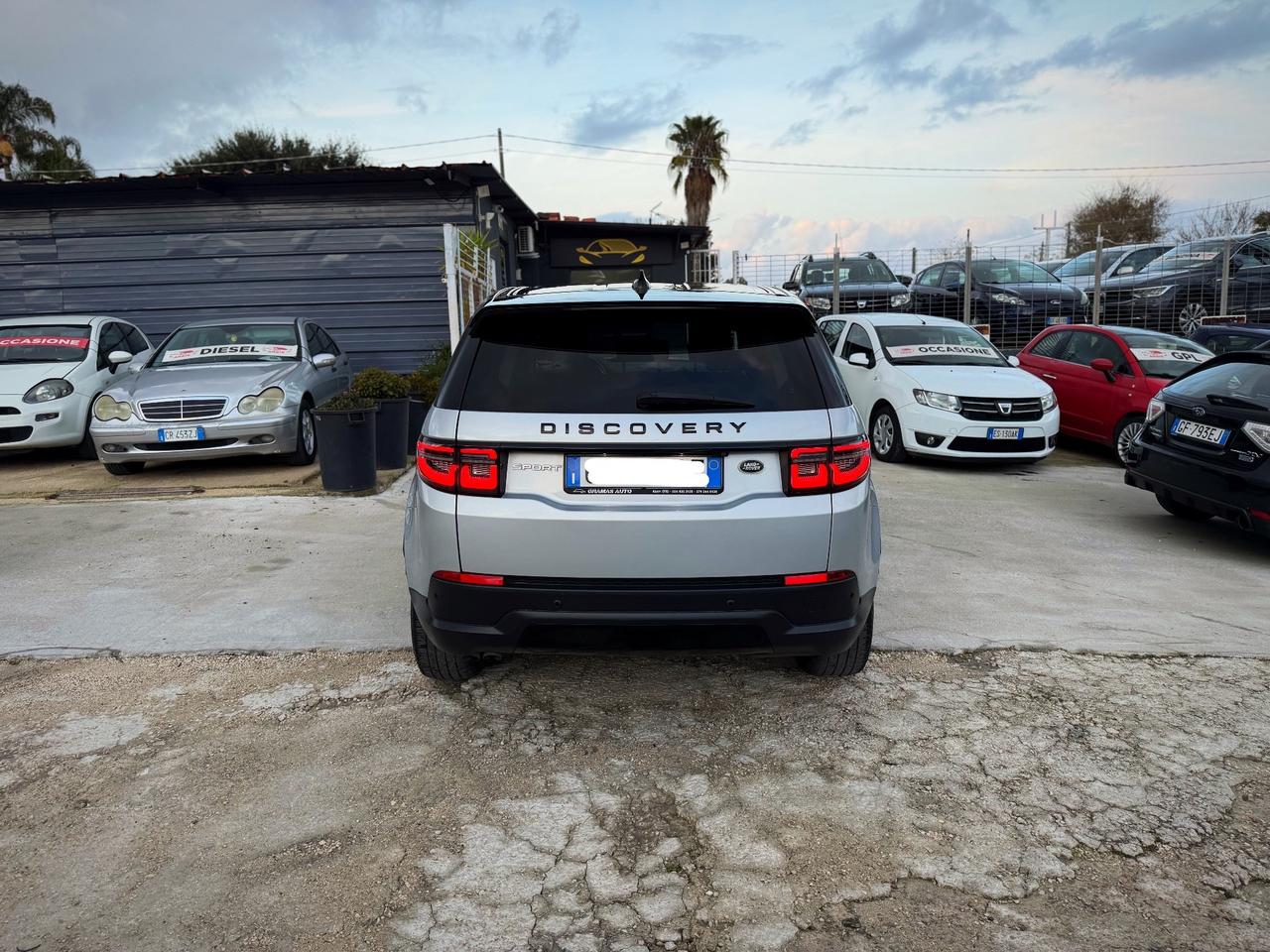 Land Rover Discovery Sport 2.0 eD4 163 CV 2WD R-Dynamic SE