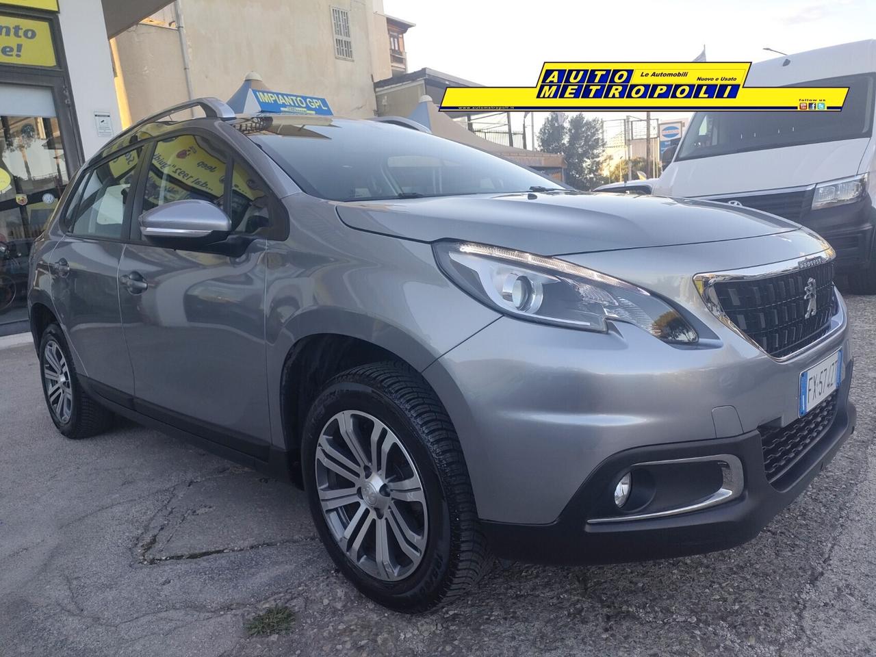 Peugeot 2008 1.2 82cv PureTech S&S Active GPL*