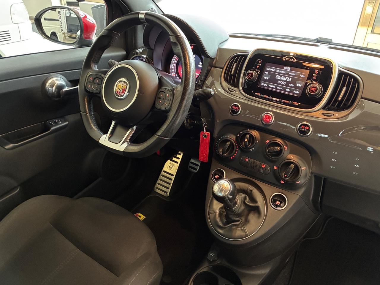 Abarth 595 1.4 Turbo T-Jet 145 cv