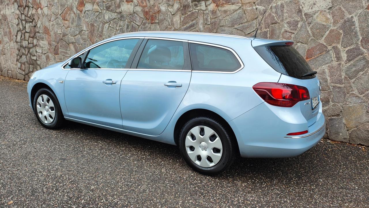 Opel Astra 1.6 CDTI Sports Tourer