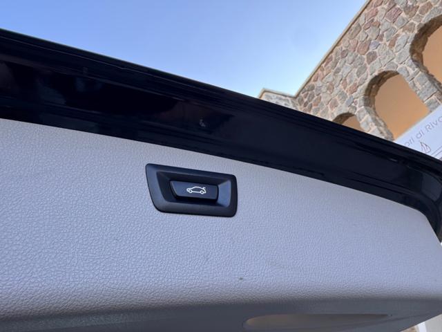 BMW 318 D SPORT AUTO+BIXENO+PDC+SED.RISC.