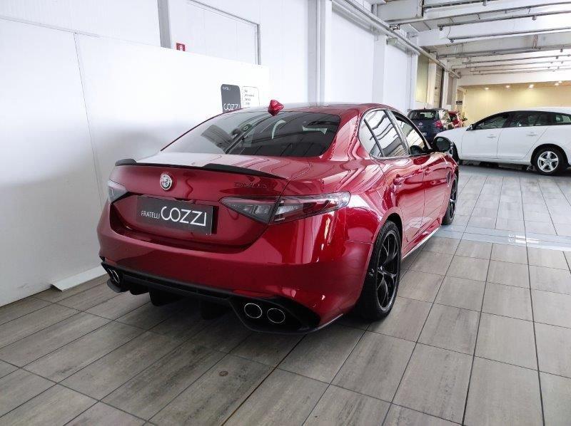 Alfa Romeo Giulia MY20 2.9 T V6 AT8 Quadrifoglio