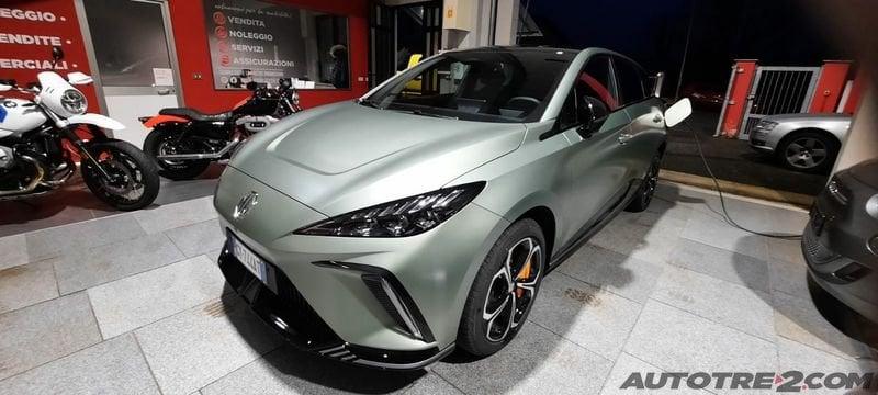 MG MG4 NUOVA MG4 E Standard 49 KWh TUA DA € 20200!! DETAX