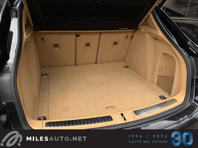 PORSCHE Macan 3.0 Diesel S Pano Pasm 20 " Service Porsche