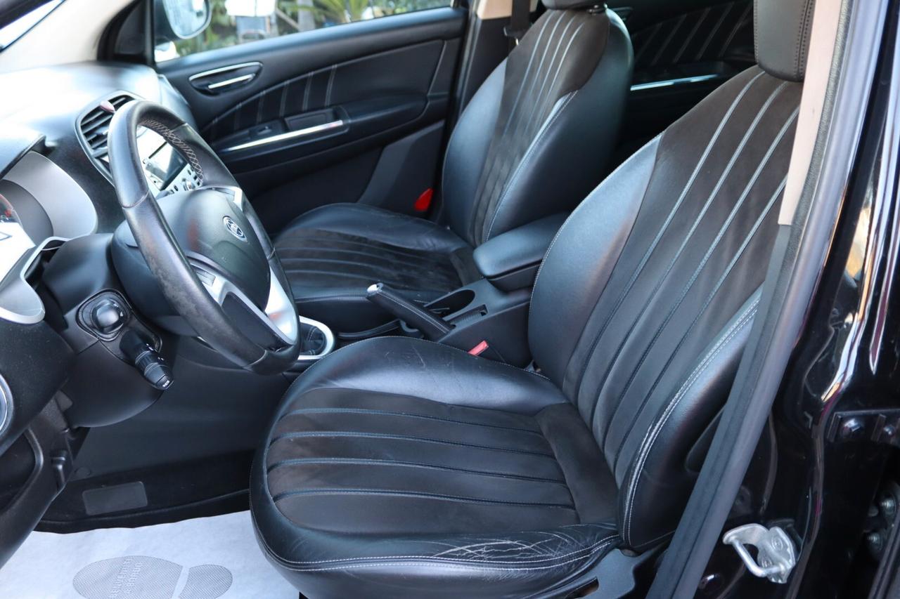 Lancia Delta 1.6 MJT DPF Platino