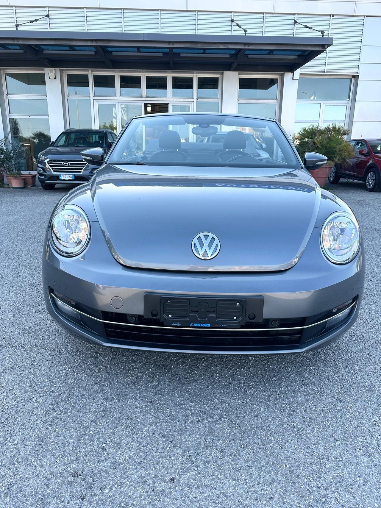 Volkswagen Maggiolino Cabrio 1.6TDI - 2015