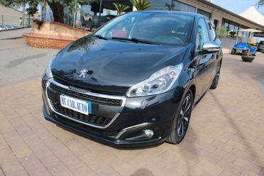 Peugeot 208 PureTech 82 Stop&Start 5 porte Signature