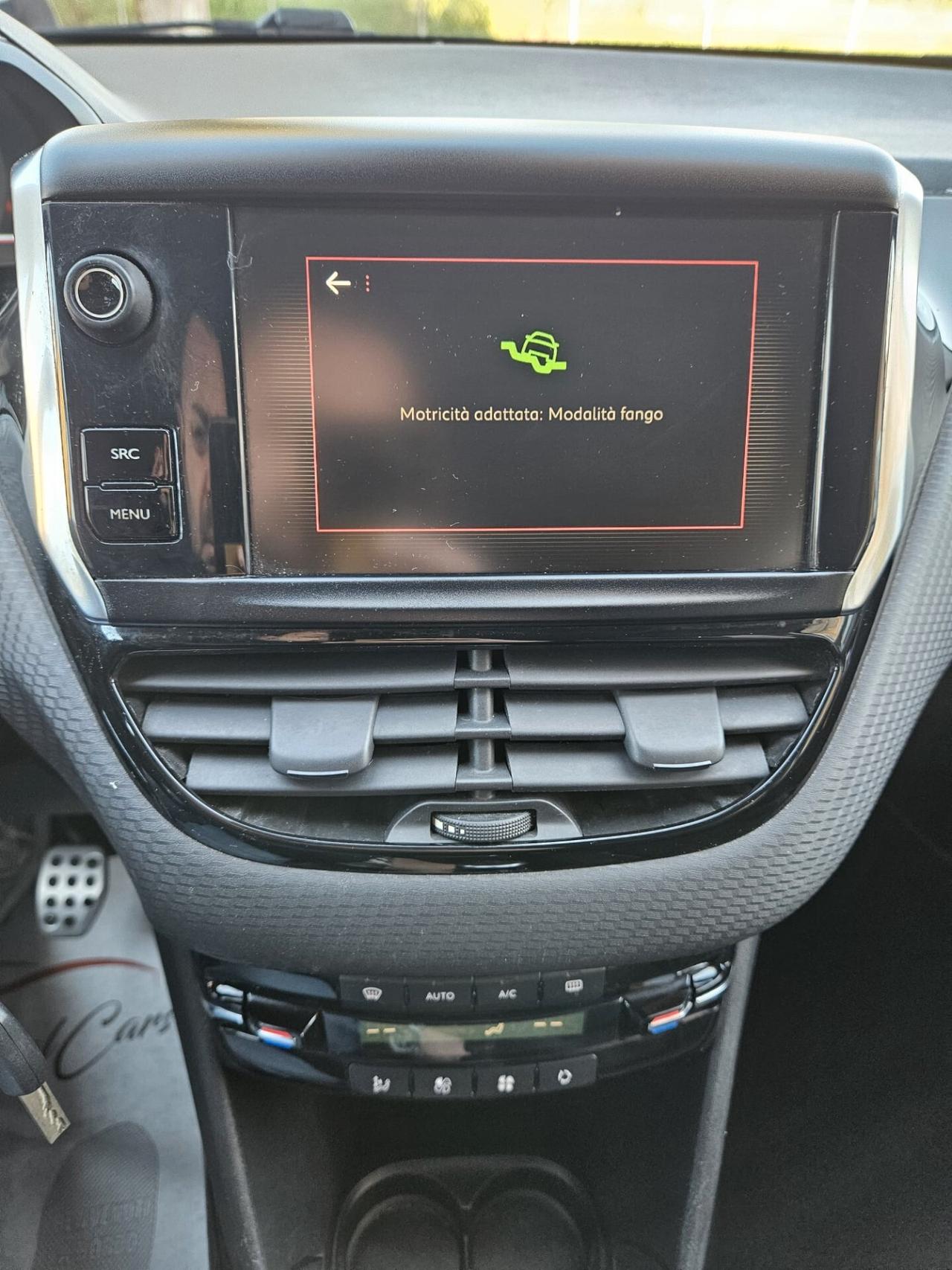 Peugeot 2008 GTline 1.6 bluehdi 120cv