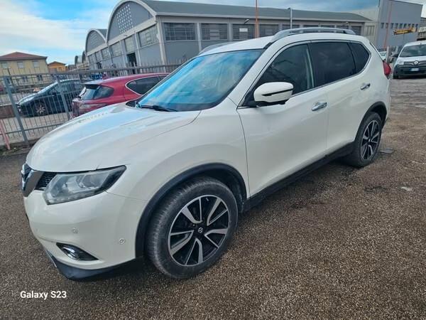 NISSAN X-TRAIL 1.6 dCi Automatico – Full Optional – Eccellenti Condizioni