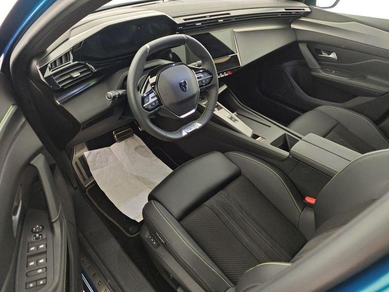 Peugeot 408 Hybrid 145 e-DCS6 GT