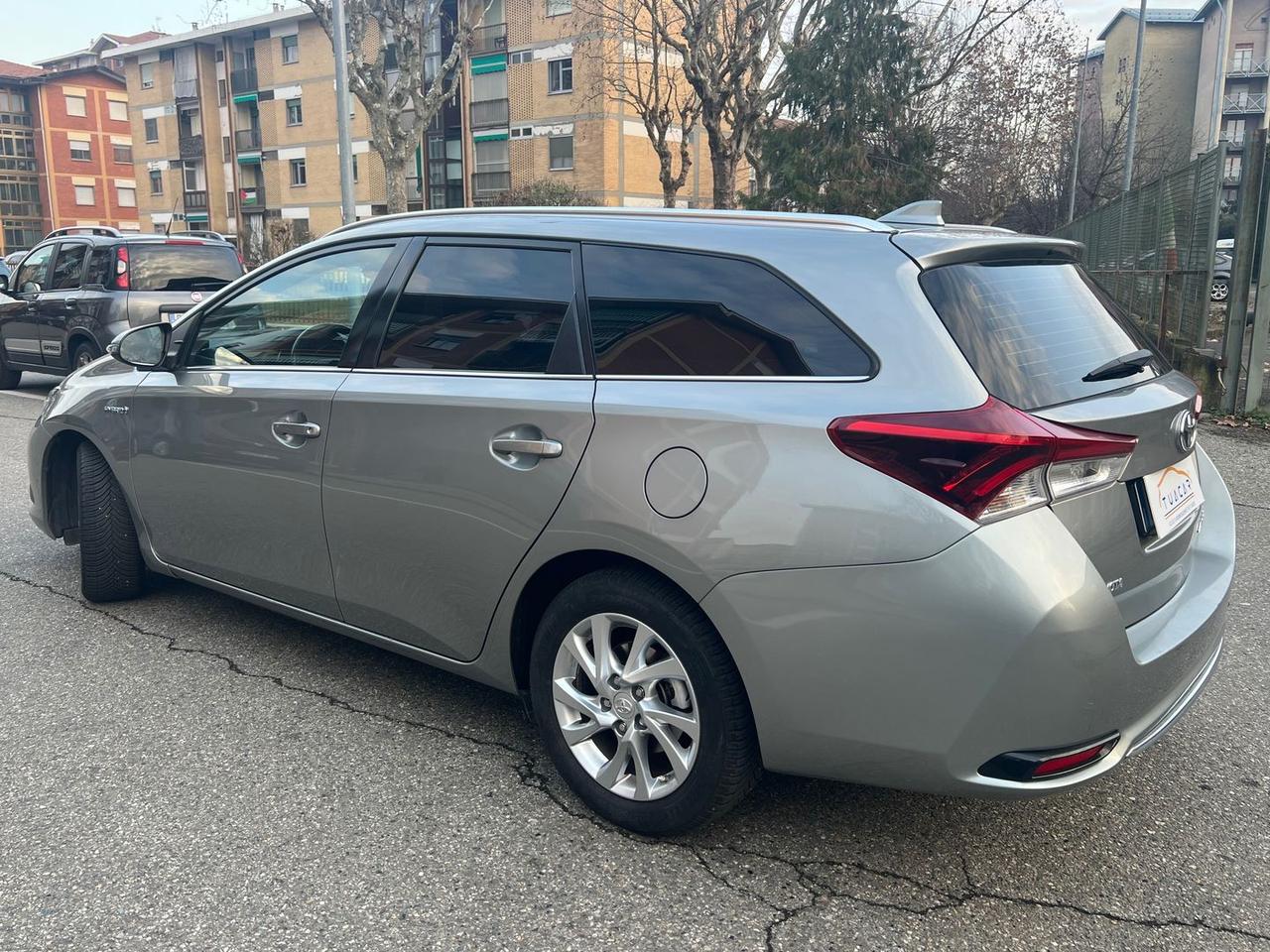 Toyota Auris Business 1.8 HEV #8840