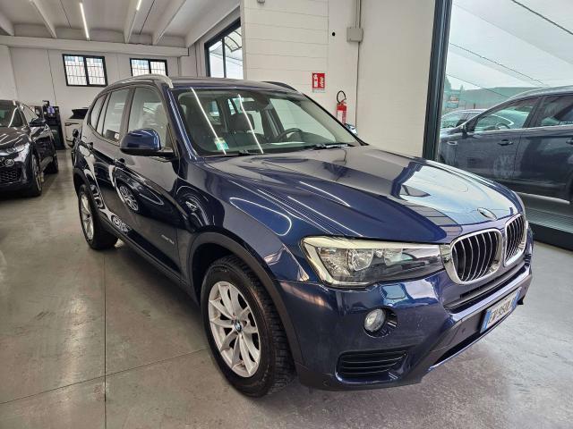 BMW X3 sdrive18d Business auto E6