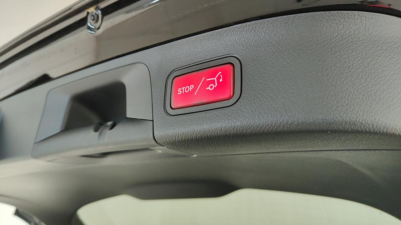 Mercedes-Benz GLA 200 d automatic