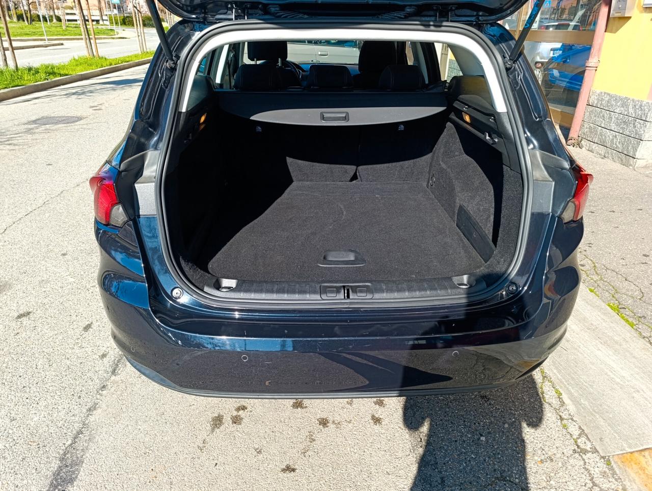 Fiat Tipo 1.4 SW Lounge