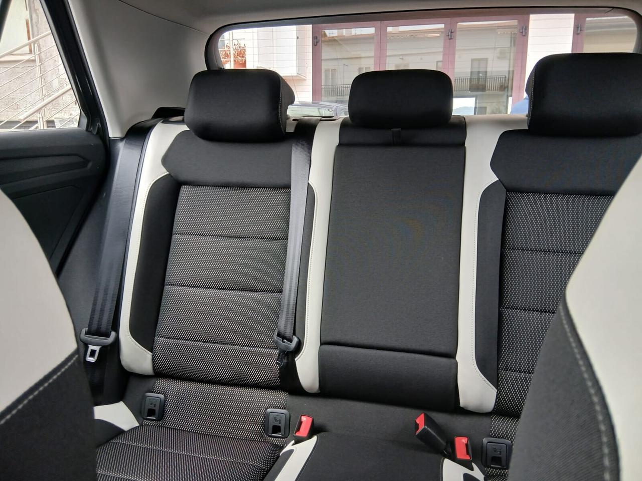 Volkswagen T-Roc 1.6 TDI SCR Advanced BlueMotion Technology