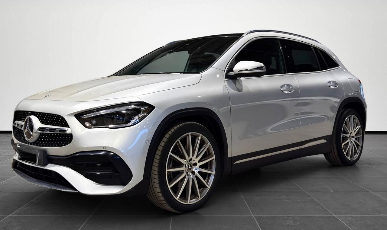 Mercedes-benz GLA 180 d Automatic Premium(tetto panoramico)