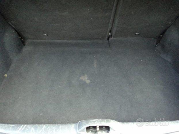 PEUGEOT 208 1.6 Allure