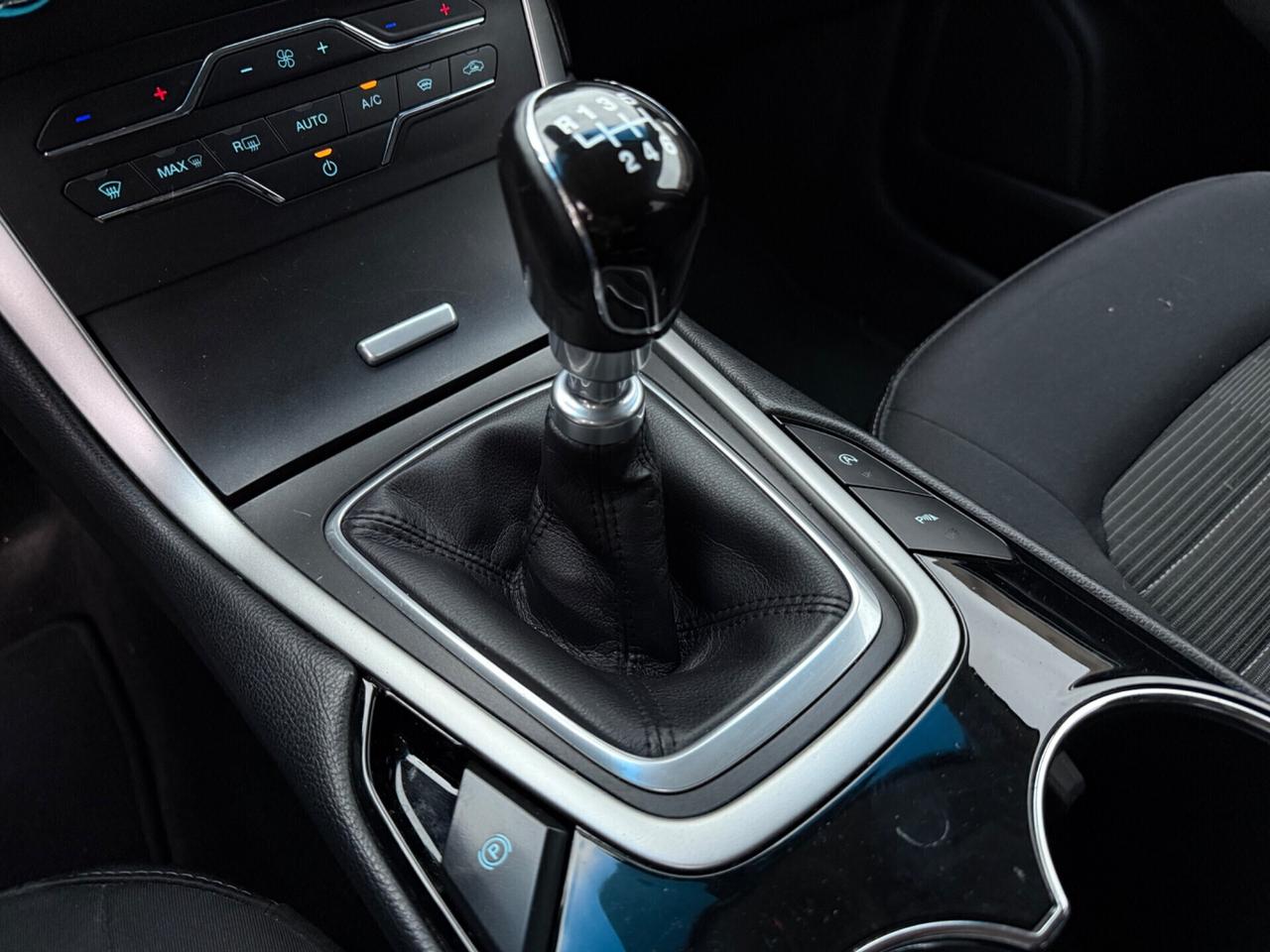 Ford Edge 2.0 TDCI 180 CV AWD MANUALE