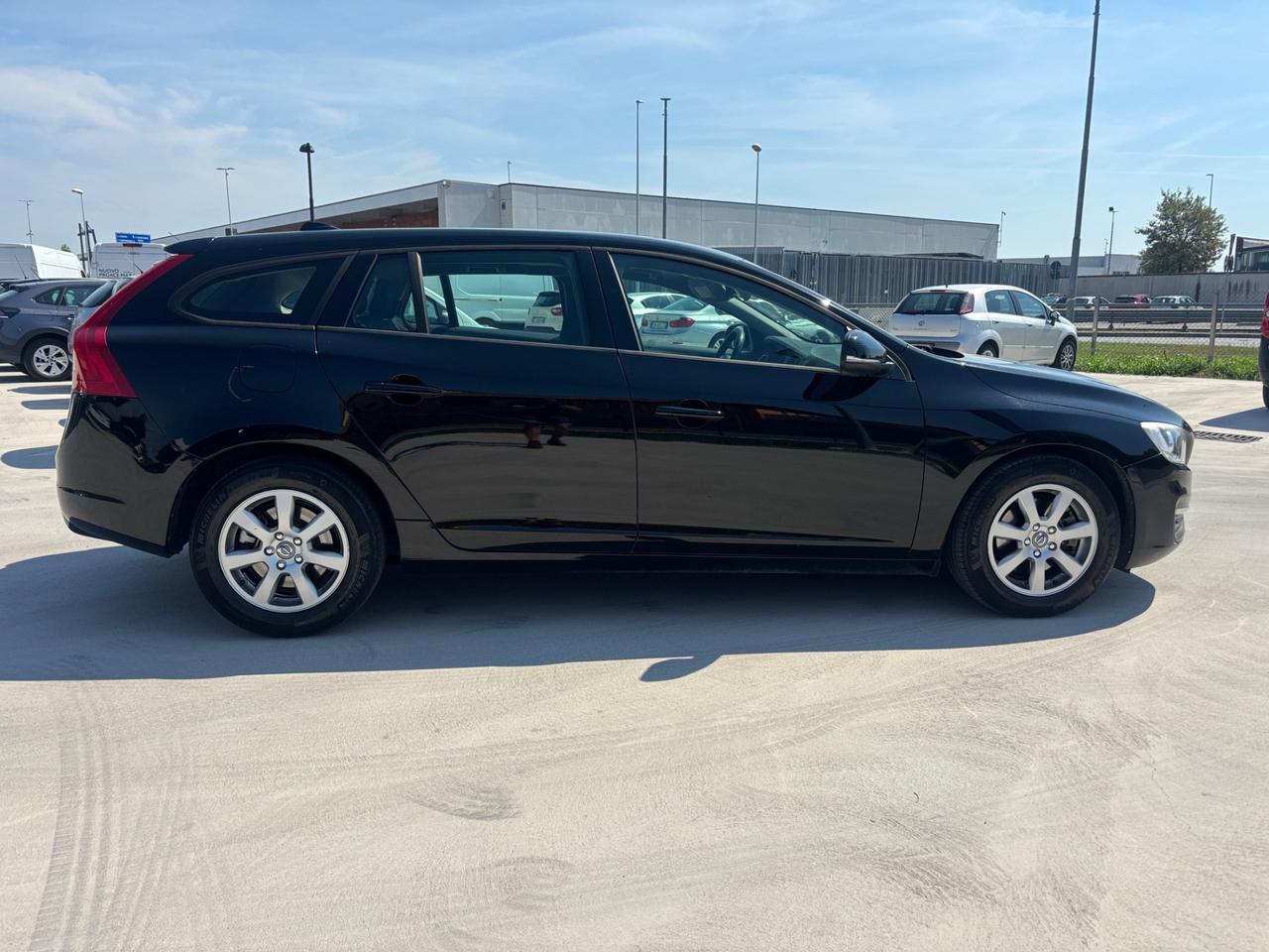 Volvo V60 D2 1.6 Powershift Momentum