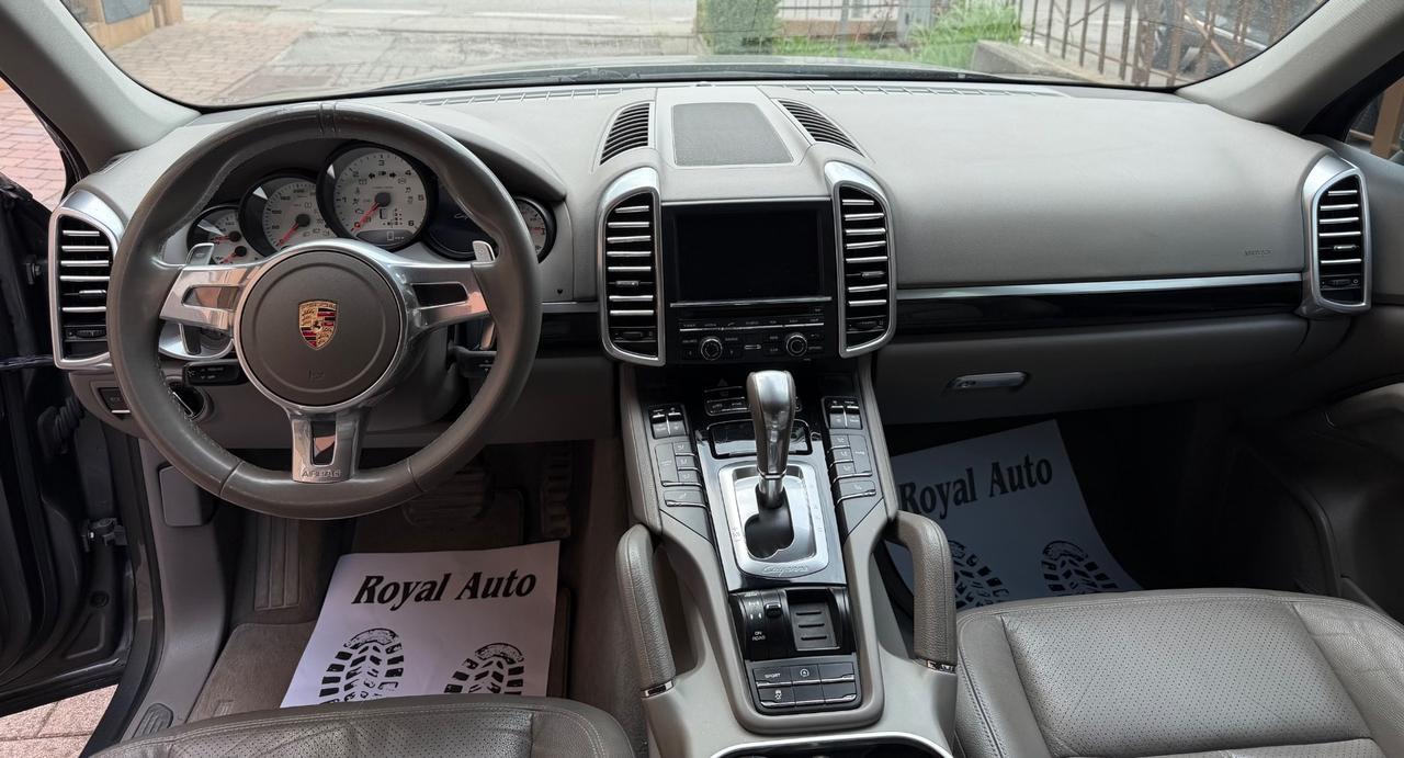 Porsche Cayenne 3.0 Diesel Perfetta