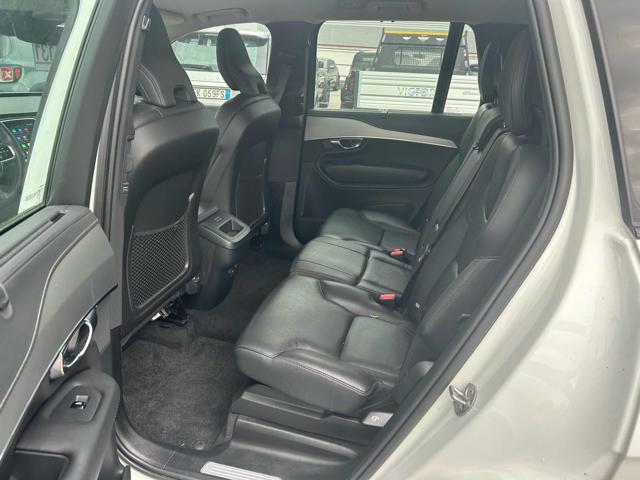 VOLVO XC90 B5 AWD automatico Plus Bright