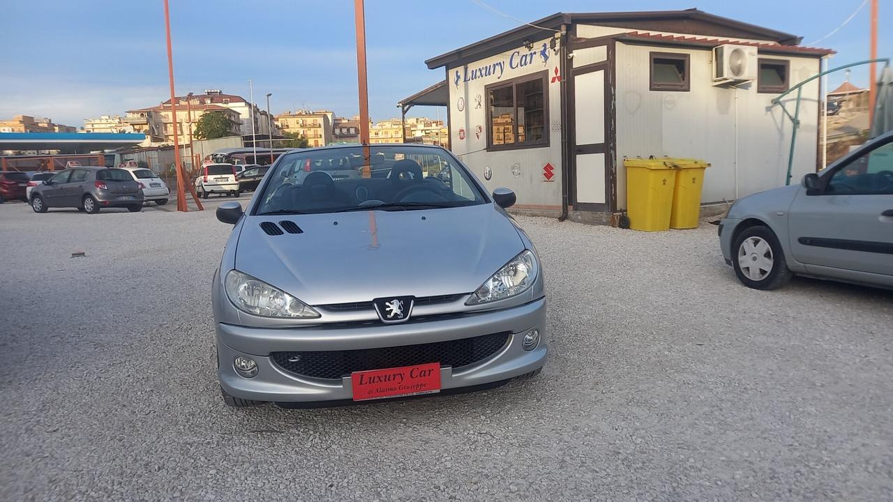 Peugeot 206 1.6 16V CC Enfant Terrible