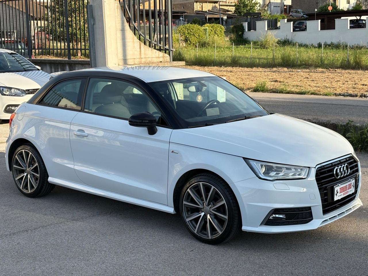 Audi A1 1.4 TDI 90 CV PERLATA S-LINE FULL/LED