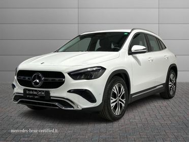 MERCEDES-BENZ GLA 180 d Auto Progressive Advanced Navi