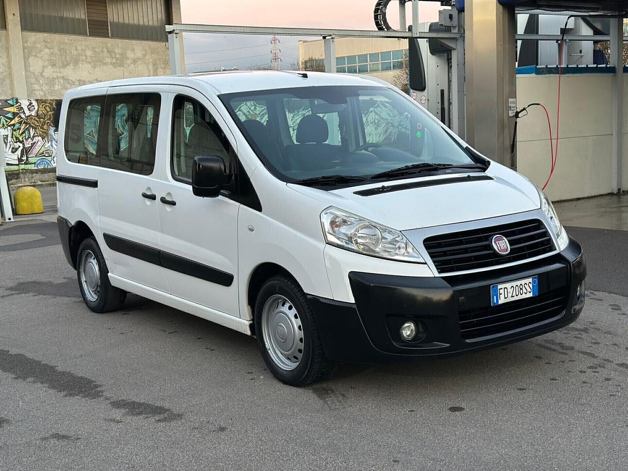 Fiat scudo 6 posti autocarro occasione