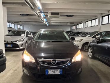 Opel Astra 1.7 CDTI 125CV 5 porte OK NEOPATENTATI