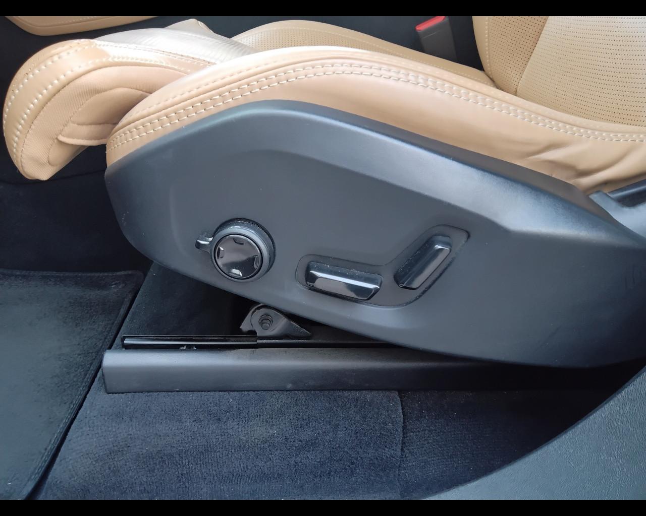 VOLVO XC90 II 2015 - XC90 2.0 b5 Plus Bright awd 7p.ti auto