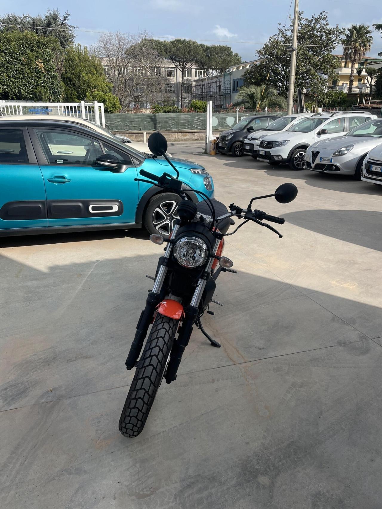 Ducati Scrambler Sixty