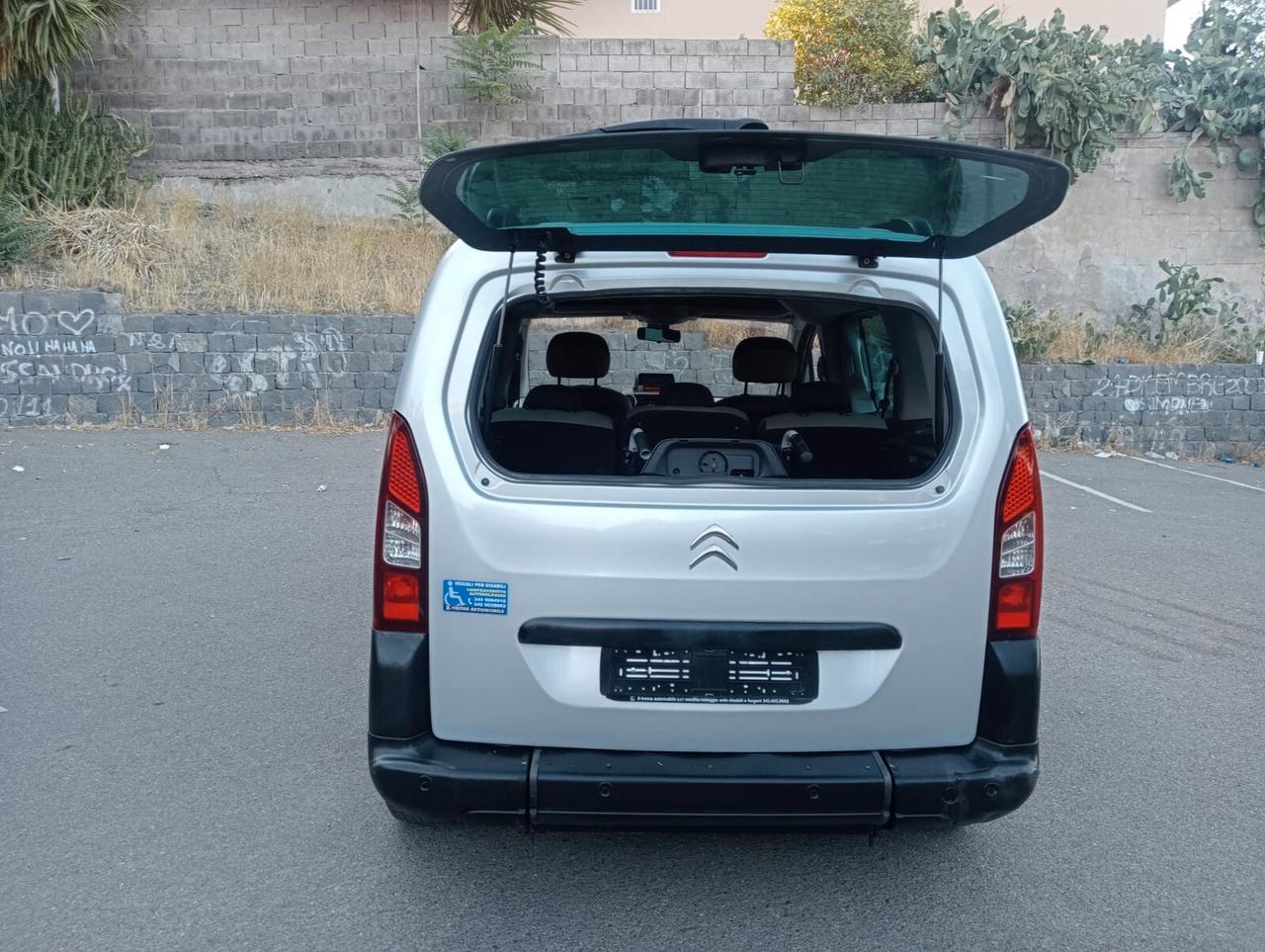 Citroen Berlingo ribassato rampa disabili