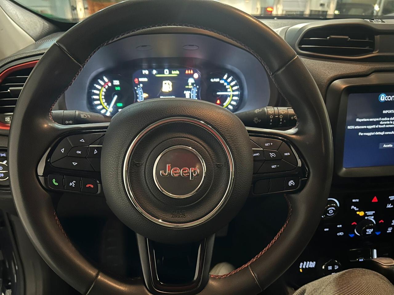 Jeep Renegade 1.3 T4 190CV PHEV 4xe AT6 TRAILHAWK