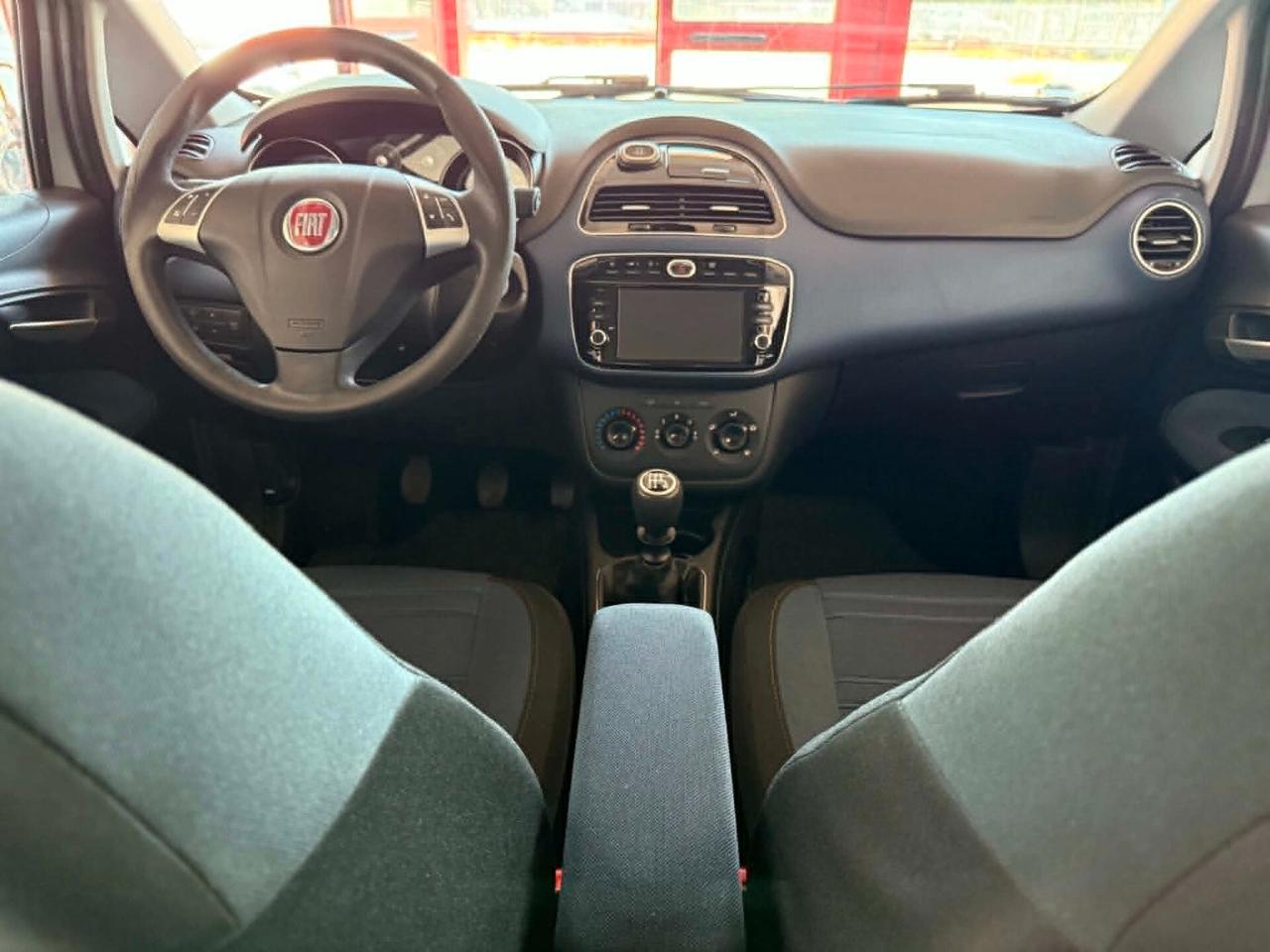 Fiat Punto Evo 1.2 5 porte Dynamic 77Cv NEOPATENTATI