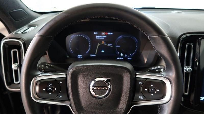 Volvo XC40 Recharge T4 Plug-in Hybrid auto Recharge Core
